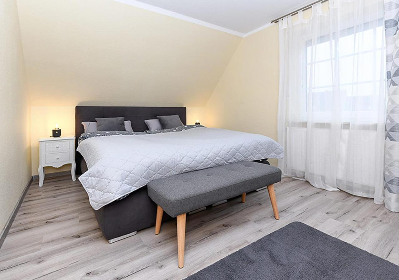 Ferienwohnung Torens-Nordsee-Apartments 3 Neuharlingersiel Exteriör bild