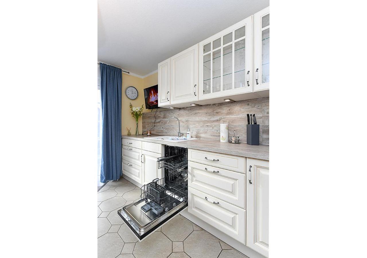 Ferienwohnung Torens-Nordsee-Apartments 3 Neuharlingersiel Exteriör bild